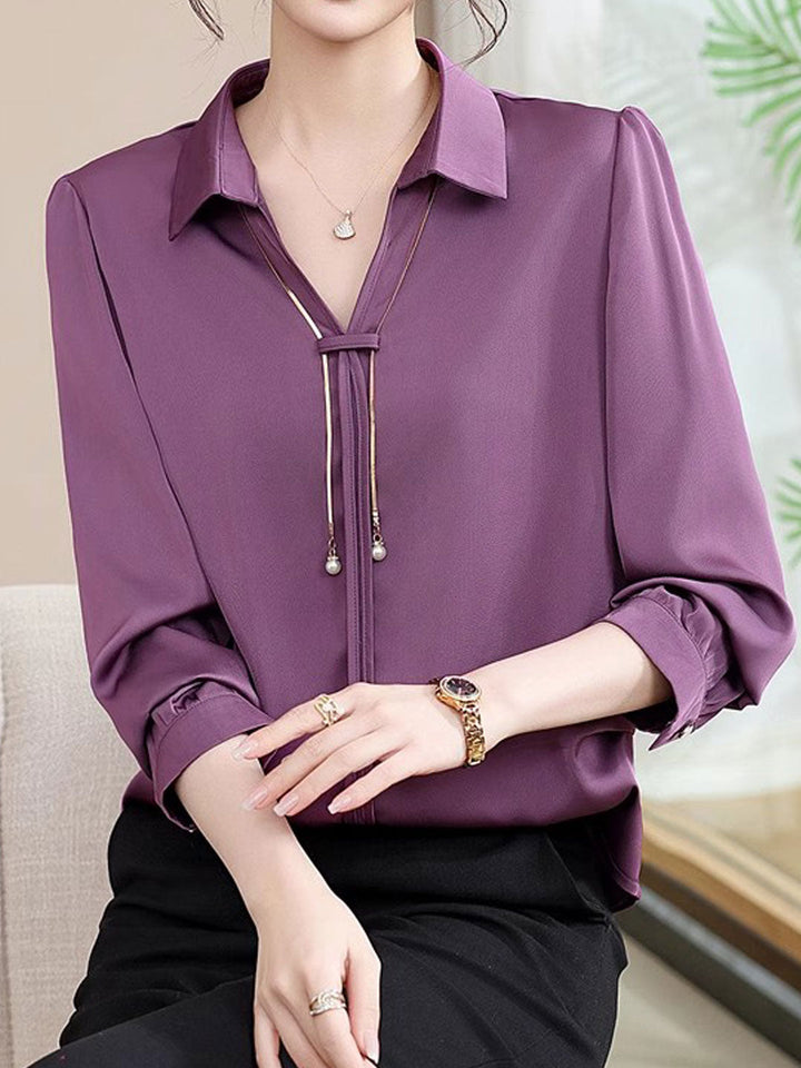 Claire – Chemise en satin à col en V élégant