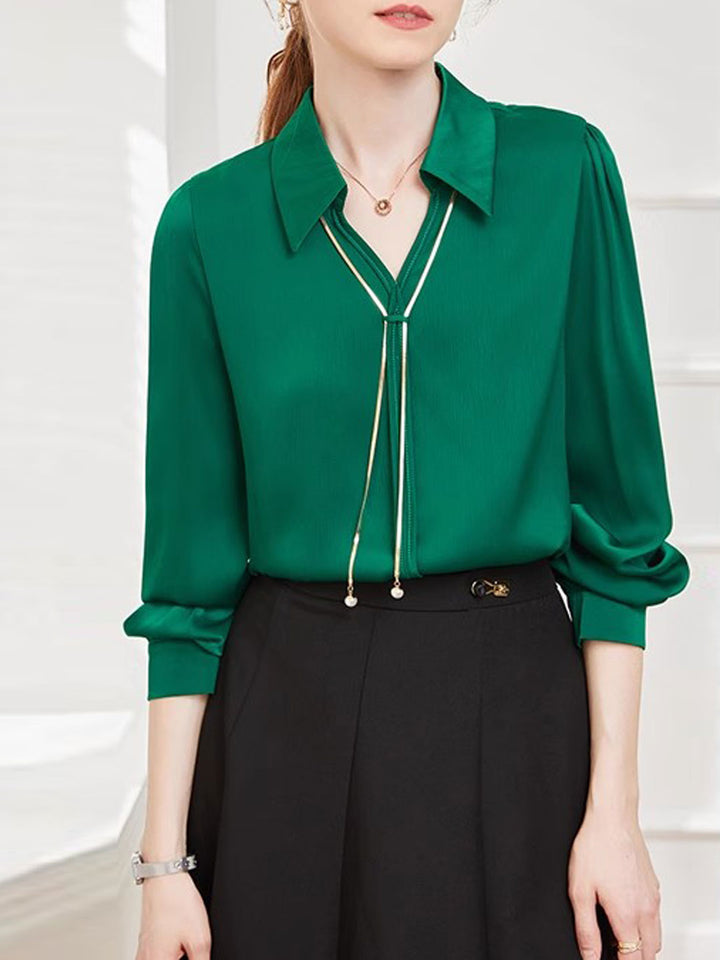 Claire – Chemise en satin à col en V élégant