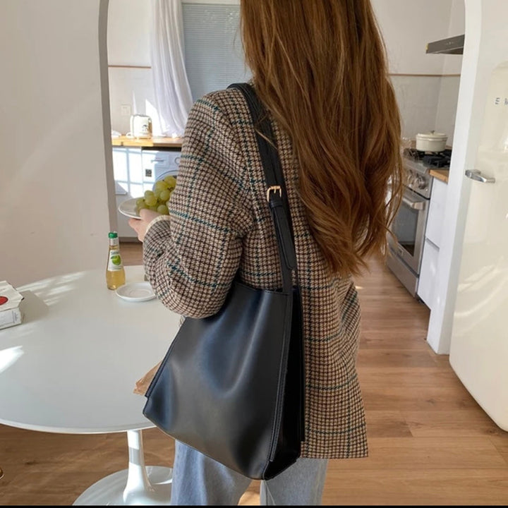 Ava – Sac Élégant et Fonctionnel pour Tous
