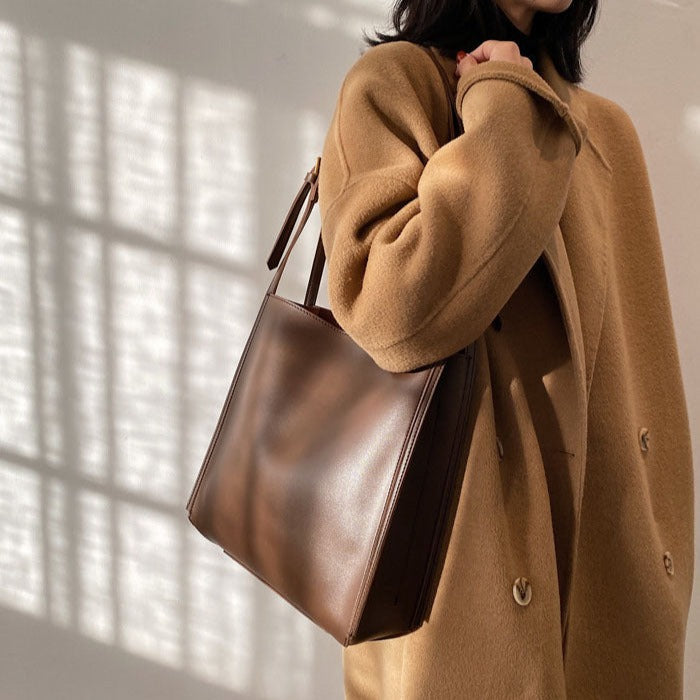 Ava – Sac Élégant et Fonctionnel pour Tous