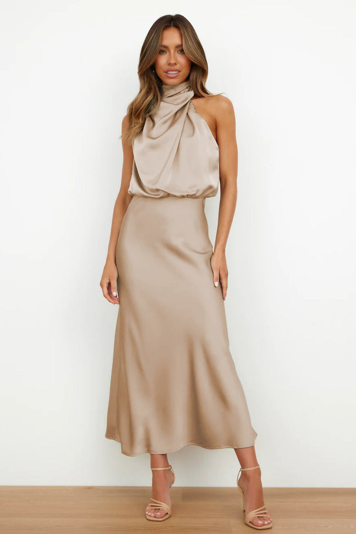 Theresa – Robe Longue Dos Nu Élégante et Polyvalente