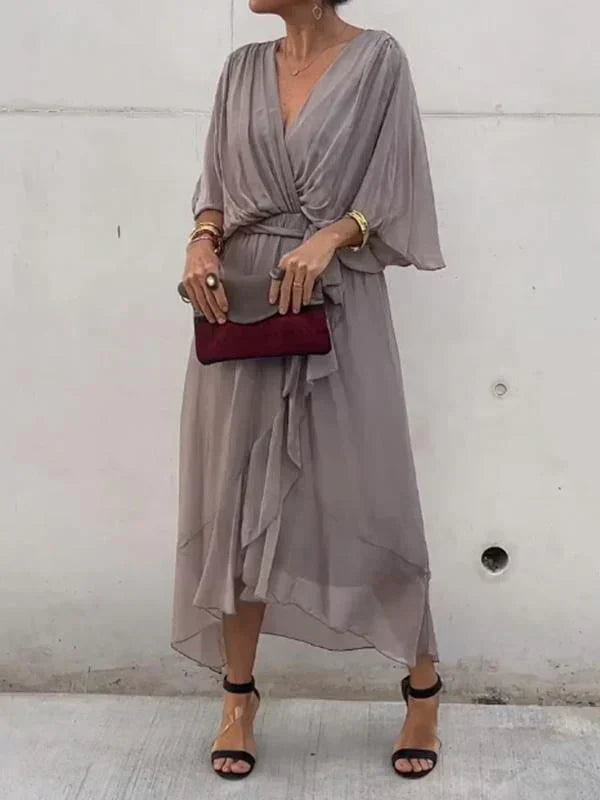 Monica – Robe en mousseline à col en V