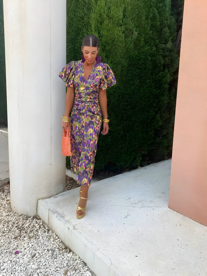 Tora – Robe élégante à manches plissées