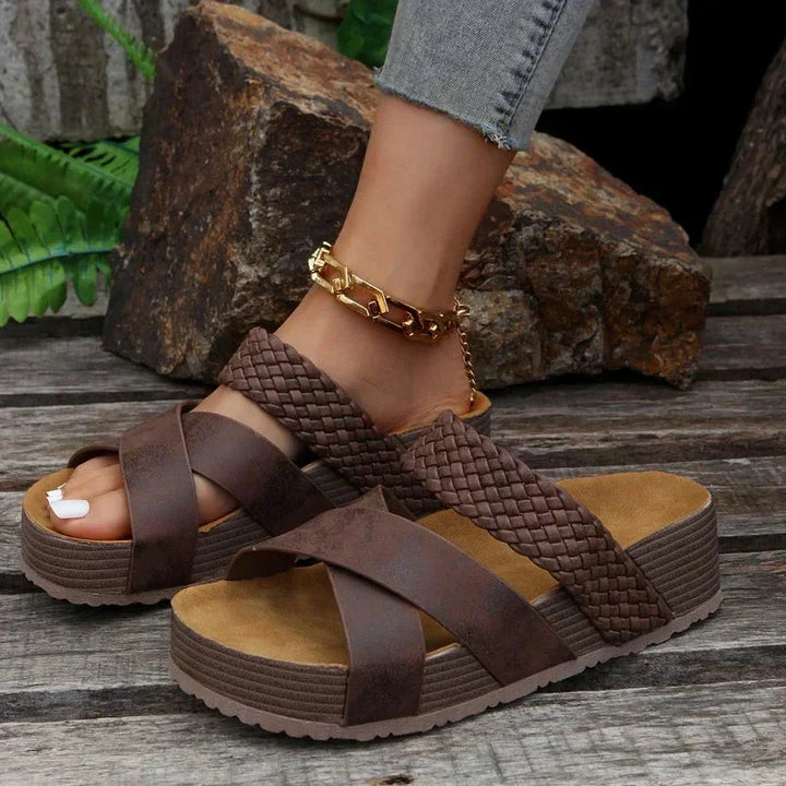 Flore – Sandales Orthopédiques Élégantes et Ultra-Confortables